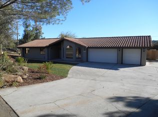 1496 Midway Pl, Alpine, CA 91901