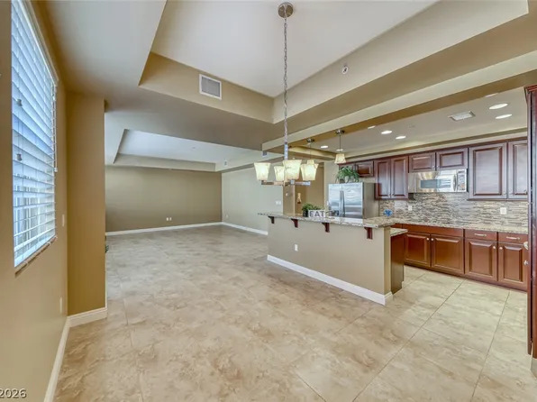 64 Strada Principale Unit 308, Henderson, NV 89011
