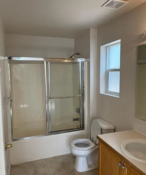 2579 S Owyhee St #202 — Photo 8