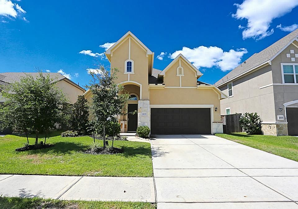 1st image of 14315 Monarch Springs Ln