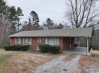 5272 Old Richmond Rd, Danville, VA 24540