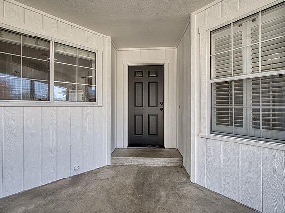 4th image of 18110 Spyglass Road