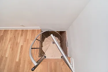 Rented by Living New York