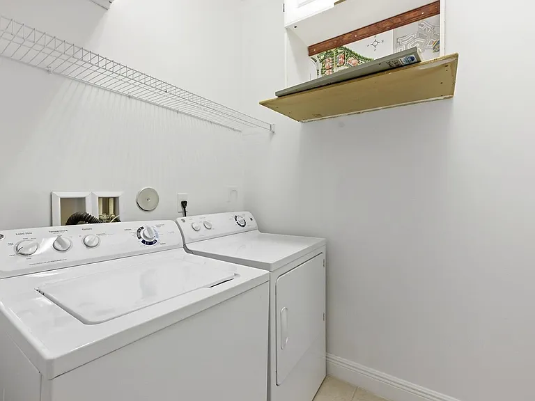 3065 Tortola Way — Photo 17