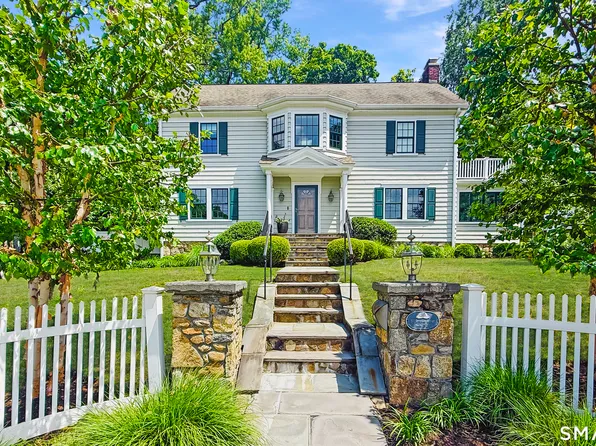 57 Revonah Avenue, Stamford, CT 06905
