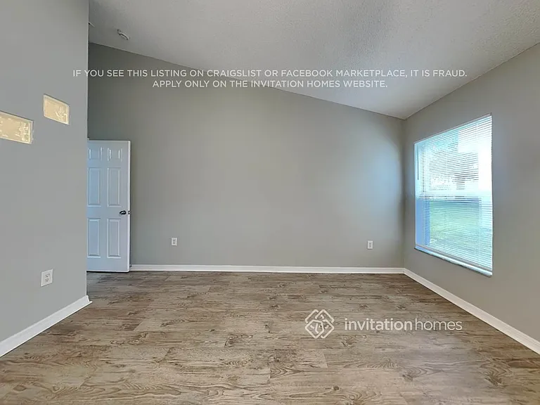 334 Thomasdale Ave — Photo 10