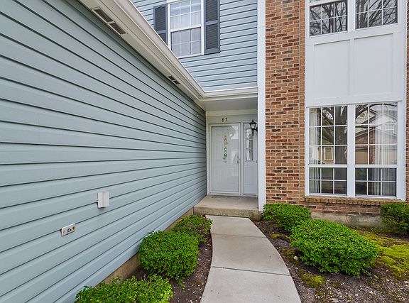 3rd image of 87 Berkshire Ct