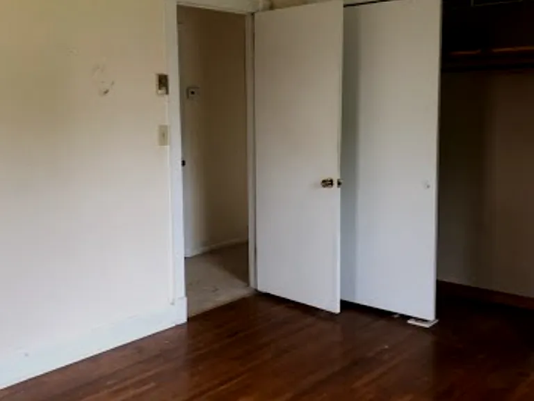408 Melinda Dr — Photo 8