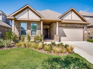 905 Falcon Rd, Northlake, TX 76226