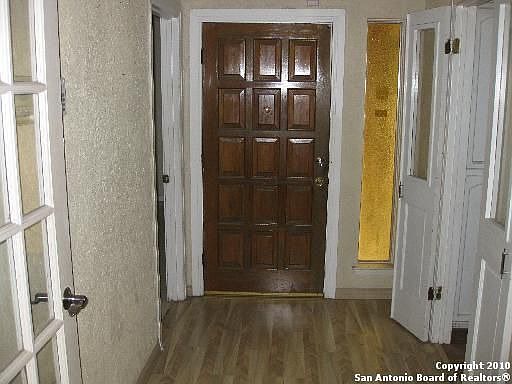 3rd image of 6011 Farragut Dr