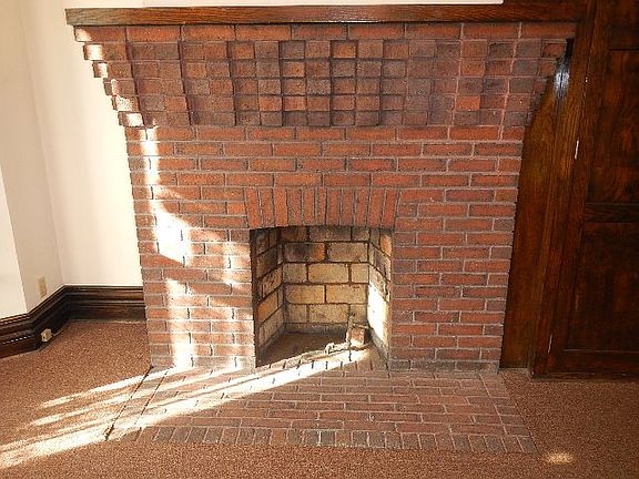 4th image of 82 Sturges Ave #P