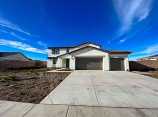 31310 Reserve Dr, Winchester, CA 92596