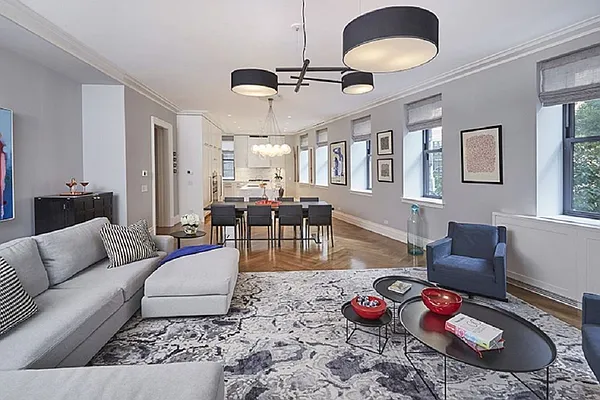 Rented by Corcoran | media 27