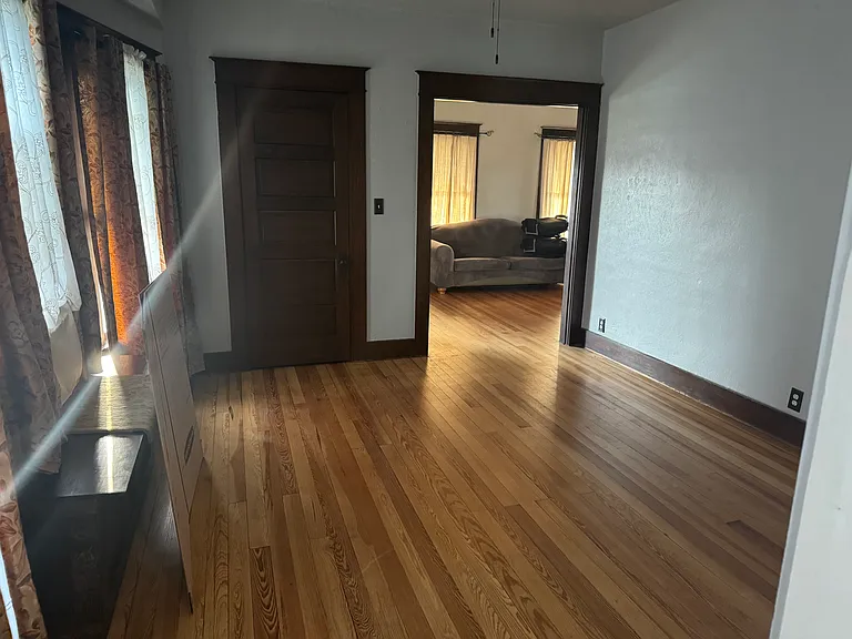 1509 Madison Ave — Photo 7
