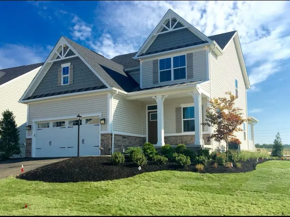 500 October Ct, Pittsburgh, PA 15239