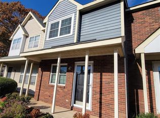 3811 Mosscroft Ln, Charlotte, NC 28215