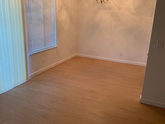 3rd image of 6318 Joaquin Murieta Ave APT L