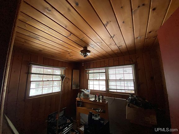 4th image of 13978 Bayview Dr