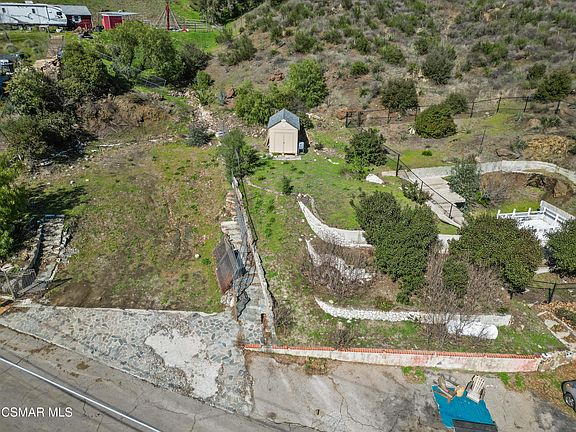 2nd image of 28923 Crags Dr