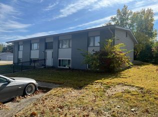 4743 SW 30th St #1, Topeka, KS 66614