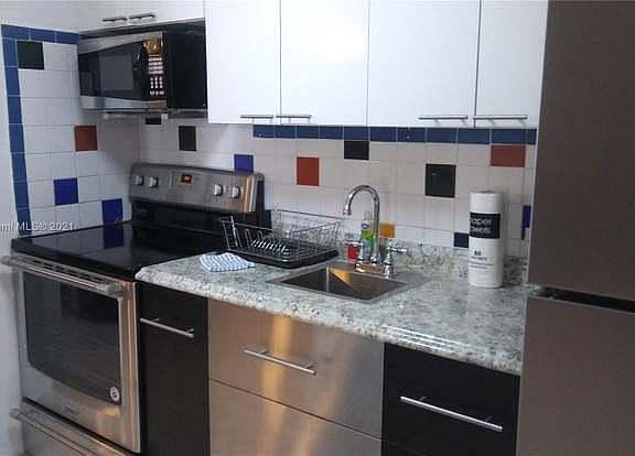 4th image of 7904 W West Dr #1016