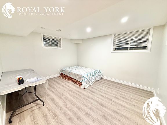 4th image of 294 Ambrous Cres #2