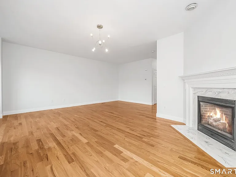 806 Hope St #2 — Photo 5