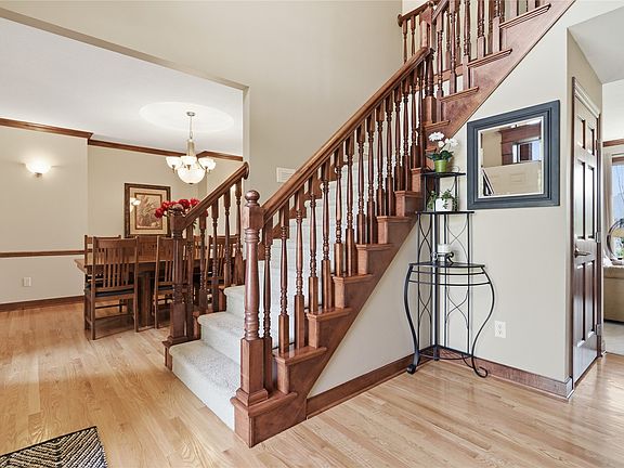 3rd image of 6625 Peckham St