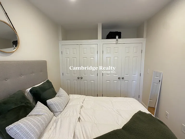 67 Temple St #1T — Photo 17