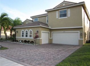 18924 SW 12th St, Pembroke Pines, FL 33029