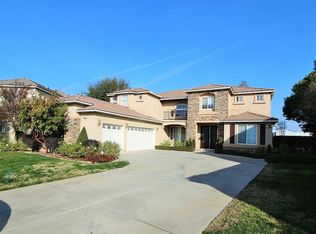9925 N Sedona Cir, Fresno, CA 93720