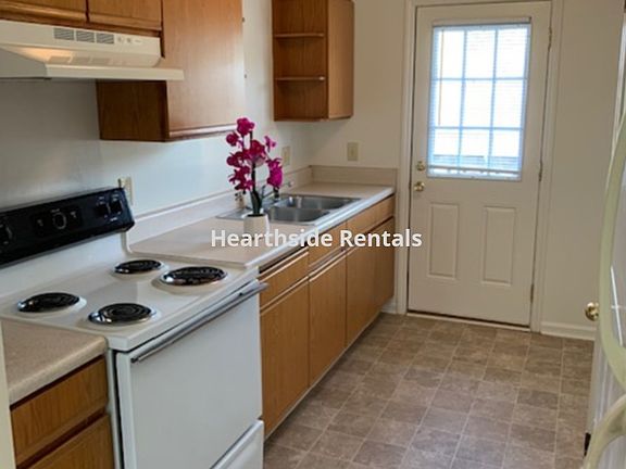 2nd image of 705-04 Patton Cir