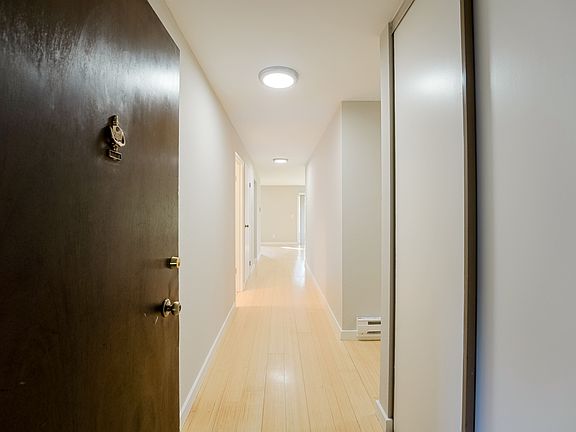 5th image of 1100 S Atlantic St Unit 209