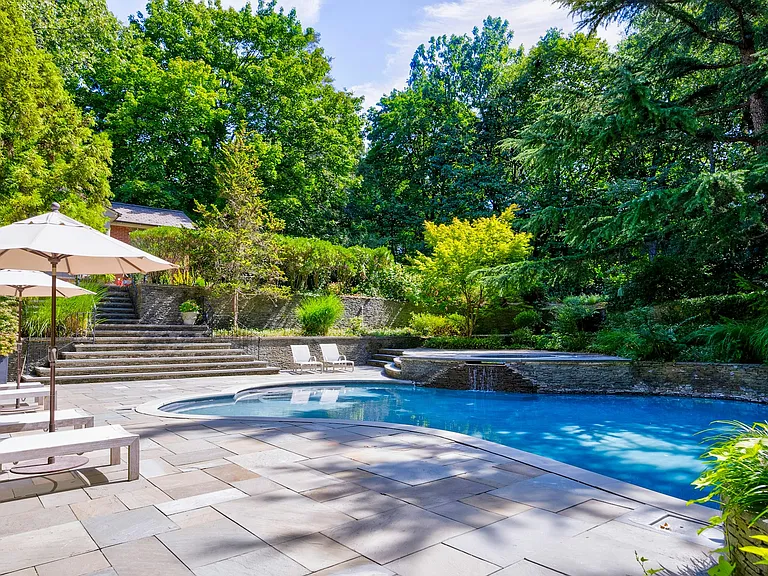 16 Barkers Point Rd — Photo 35