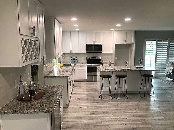5th image of 6129 E Vernon Ave