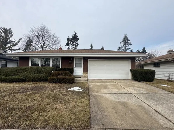 6209 North 95th STREET, Milwaukee, WI 53225