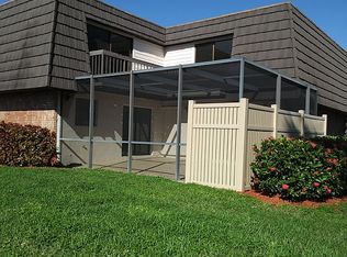 128 Lake Point Ln, Naples, FL 34112