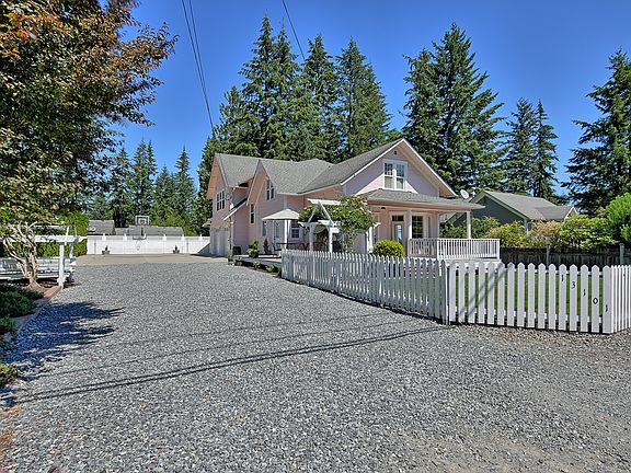 Driveway to home