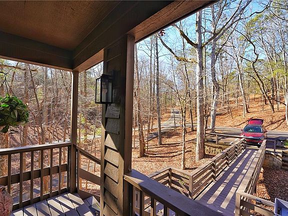 3rd image of 20 Sconti Rdg #402