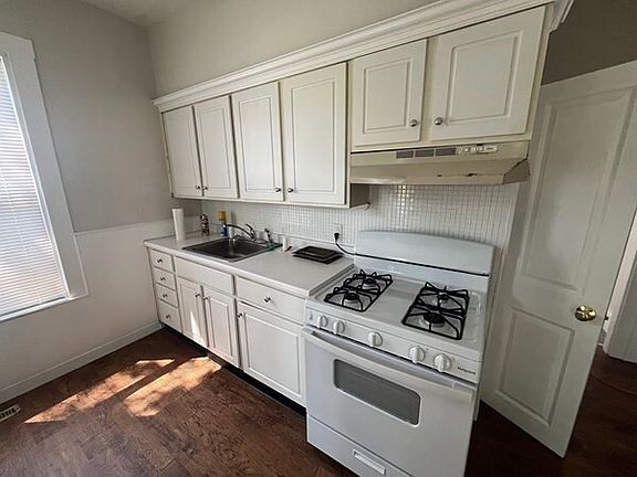 5th image of 28 Church Ave