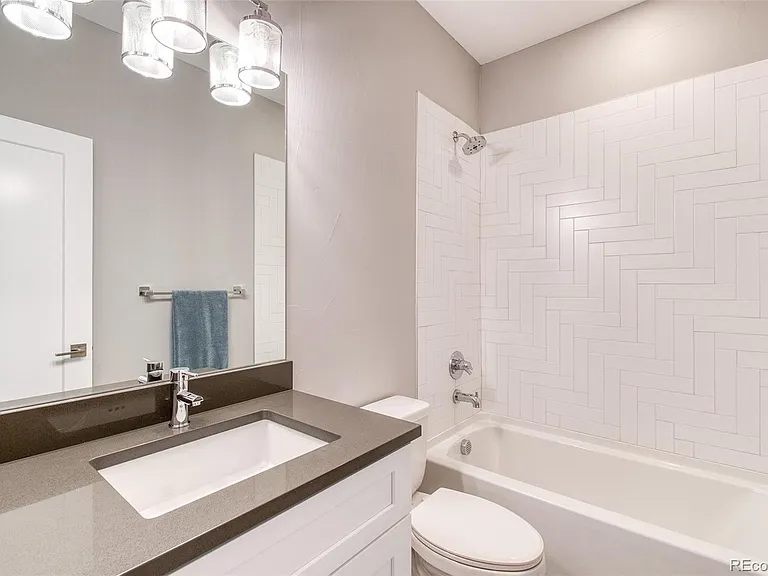 2175 S Cherokee St — Photo 14