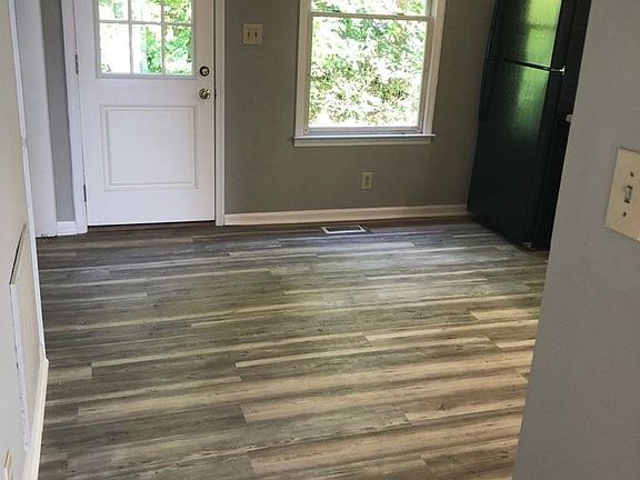 2nd image of 1681 Baltimore Dr APT C