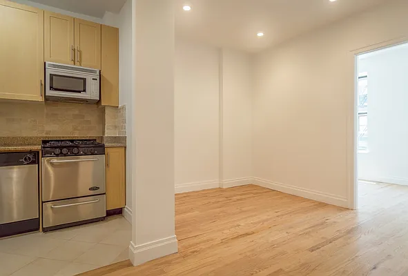 Rented by Bold New York | media 3