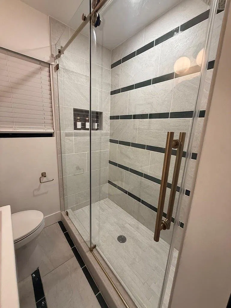 1 bed, 1.0 bath, 275 sqft, $1,400 — Photo 4