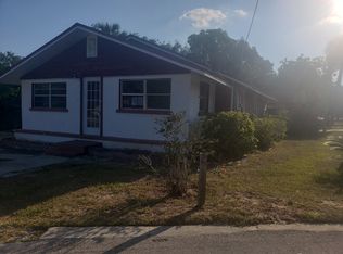 122 E 12th St, Apopka, FL 32703