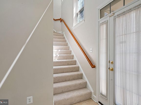 5th image of 13838 Greendale Dr