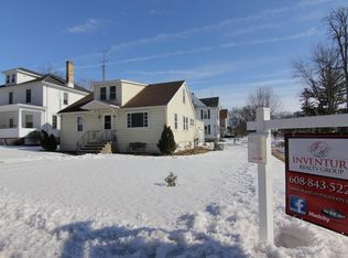 506 W James St, Columbus, WI 53925