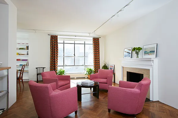 Sold by Compass | media 1