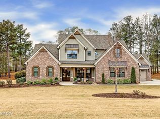 205 Chastain Dr, Forsyth, GA 31029