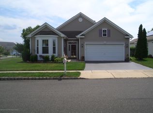 118 Minuteman Cir, Allentown, NJ 08501